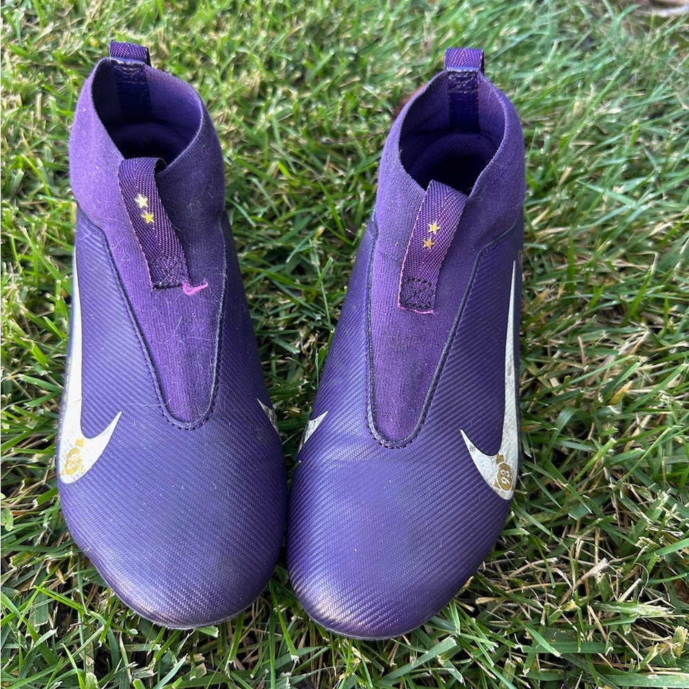 Nike Jr. "Kylian Mbappé" soccer cleats